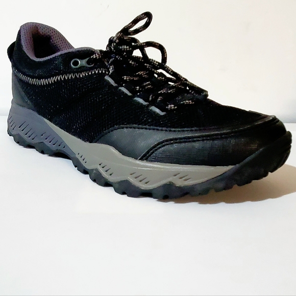 UNWORN VIONIC MCKINLEY 3105 HIKING/TRAIL RUNNING SHOES. WOMENS Sz:8 BLACK/GREY - Picture 14 of 16